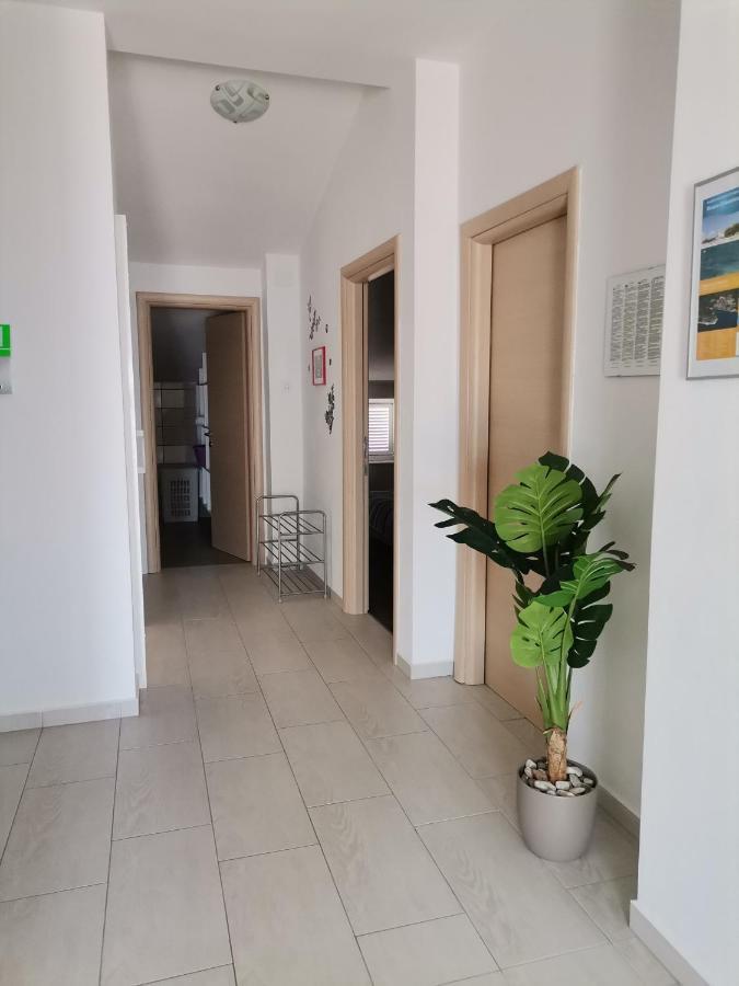 Apartments Permida Драмал Екстериор снимка