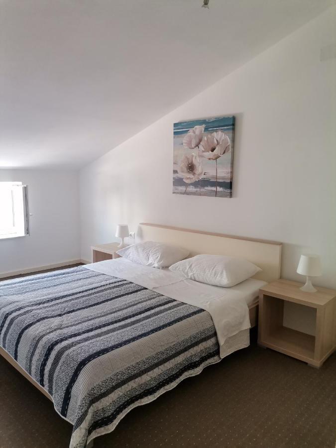 Apartments Permida Драмал Екстериор снимка
