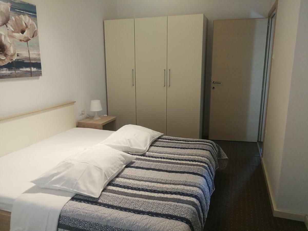 Apartments Permida Драмал Екстериор снимка
